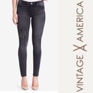 NWOT Vintage America Boho Skinny Embellished Jeans